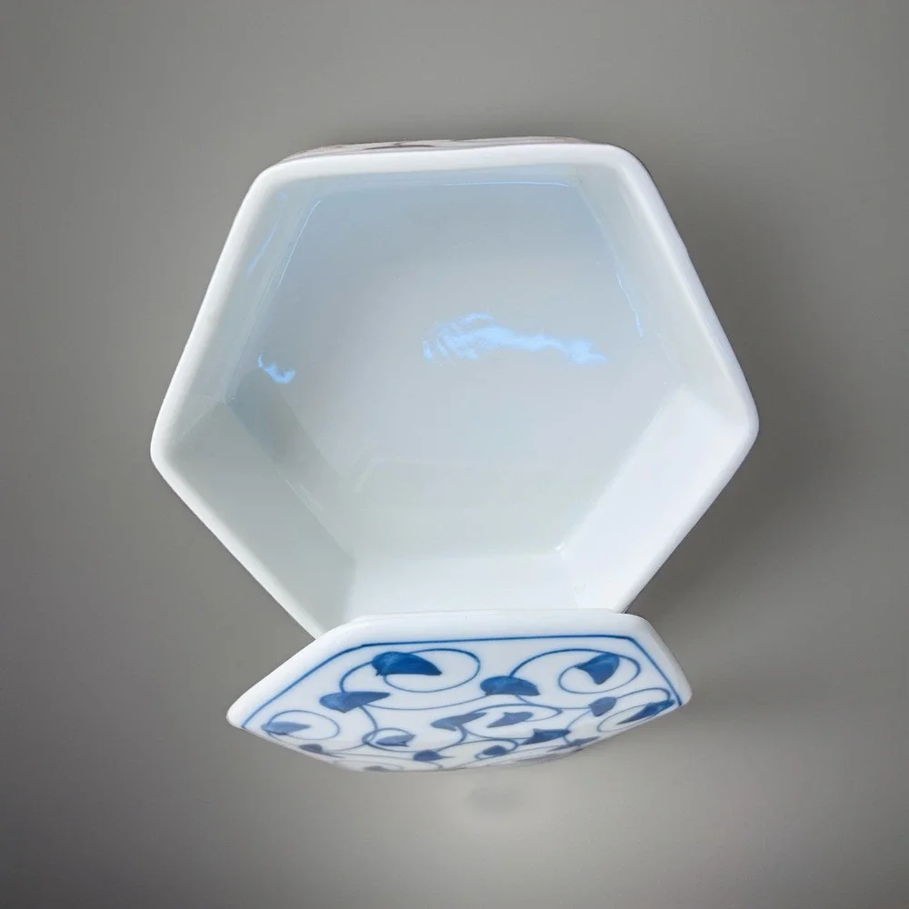 Vintage Tiffany & Co Porcelain Hexagon Lidded Trinket Jewelry Box Blue White 5
